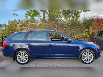 Used Skoda Octavia 2015 for sale - 76418423: Photo