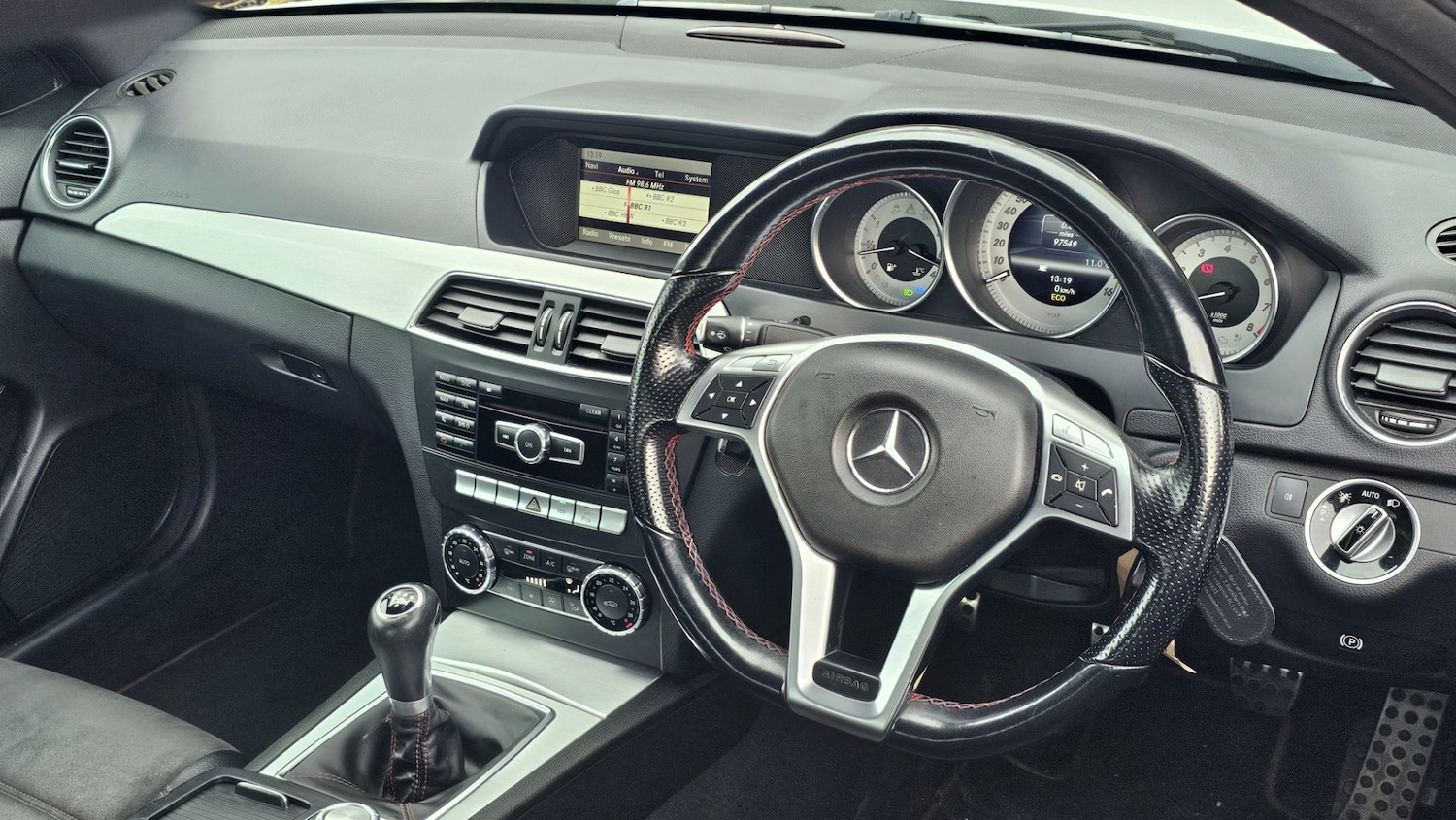 Used Mercedes-Benz C Class 2012 for sale - 76845056: Photo 4