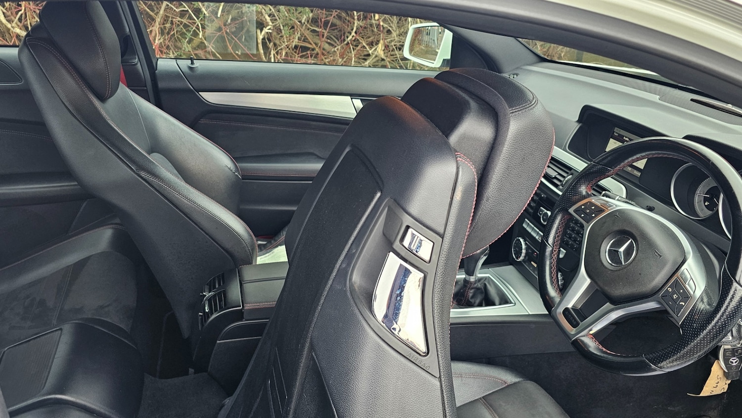 Used Mercedes-Benz C Class 2012 for sale - 76845056: Photo 9