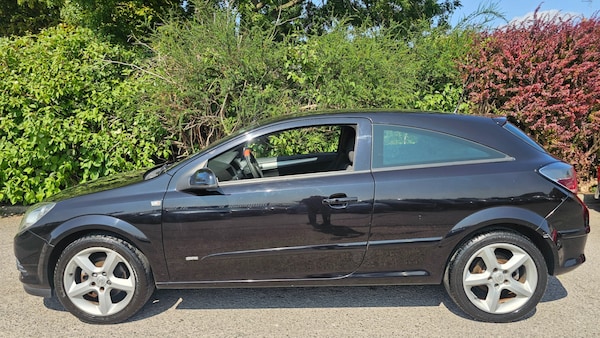 Used Vauxhall Astra 2005 for sale - 75767359: Photo 1