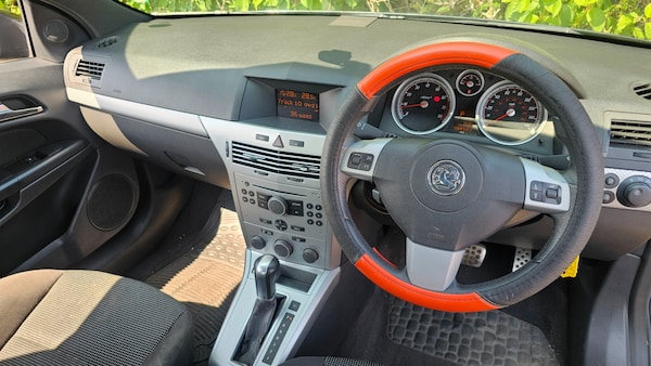 Used Vauxhall Astra 2005 for sale - 75767359: Photo 6