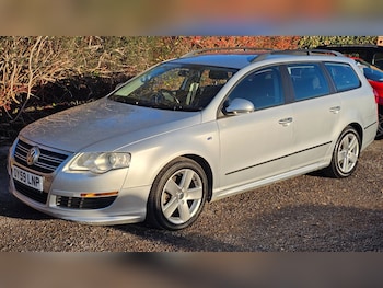 Volkswagen - Passat