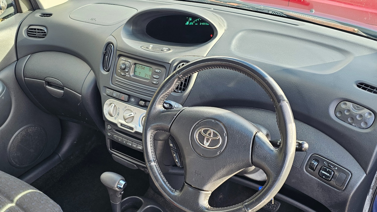 Used Toyota Yaris Verso 2003 for sale - 77319785: Photo 9