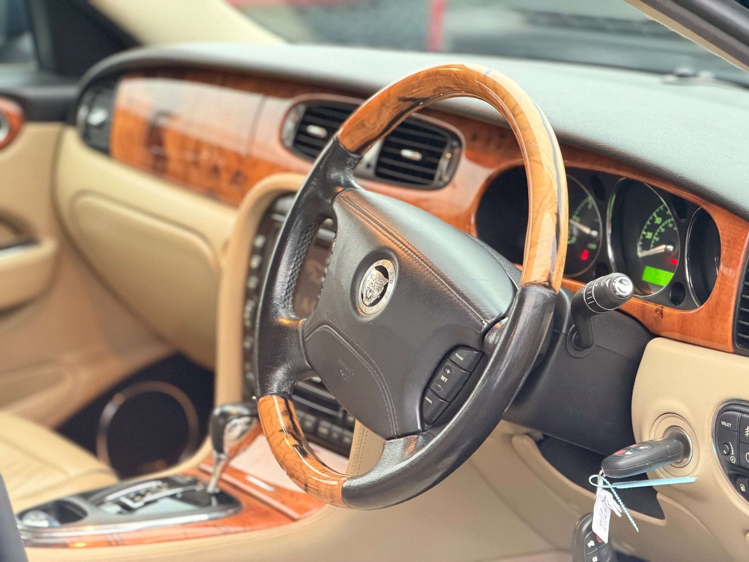 Used Jaguar XJ 2008 for sale - 77708521: Photo 27