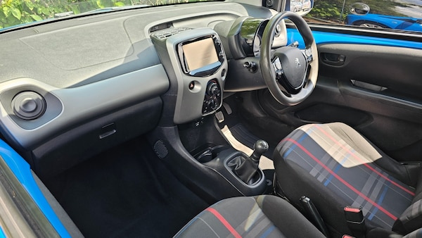 Used Peugeot 108 2015 for sale - 74993793: Photo 8