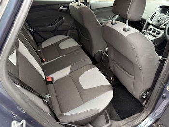 Used Ford Focus 2014 for sale - 76328505: Photo 4