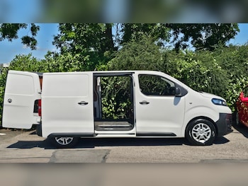 Used Vauxhall Vivaro 2019 for sale - 79094512: Photo