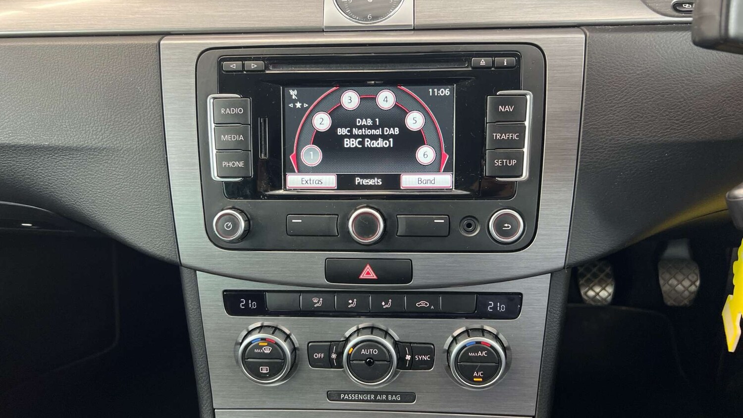 Used Volkswagen Passat 2013 for sale - 76082891: Photo 15