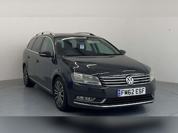 Used Volkswagen Passat 2013 for sale - 76082891: Photo 2
