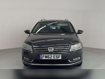 Used Volkswagen Passat 2013 for sale - 76082891: Photo 3
