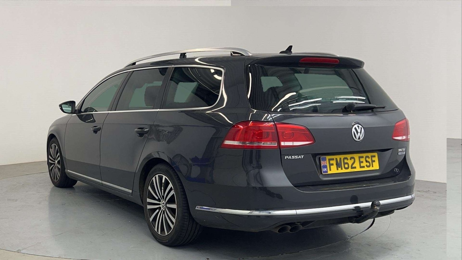 Used Volkswagen Passat 2013 for sale - 76082891: Photo 5