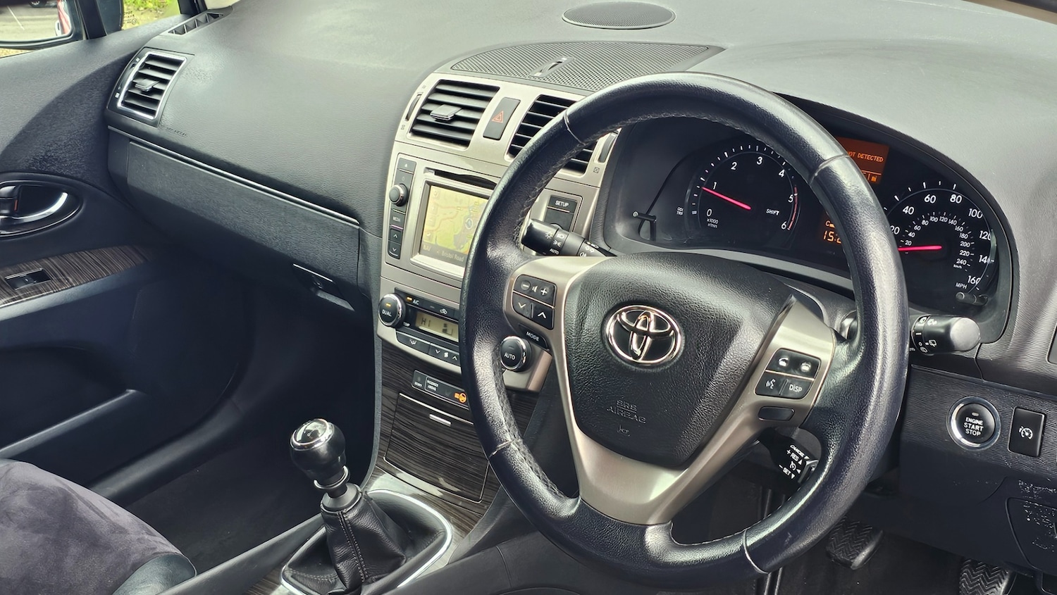 Used Toyota Avensis 2012 for sale - 78022903: Photo 10