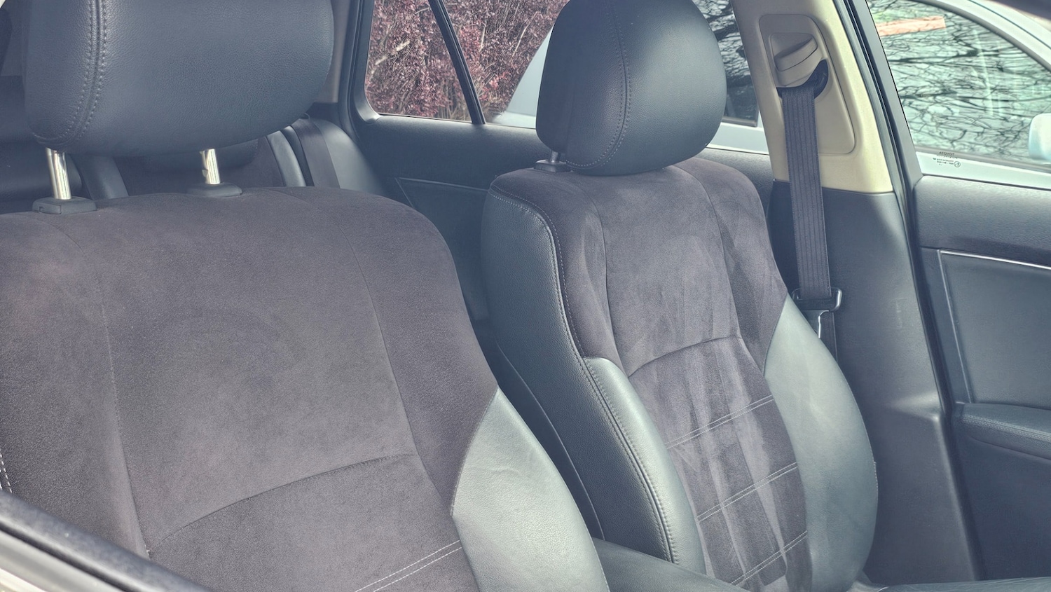 Used Toyota Avensis 2012 for sale - 78022903: Photo 19