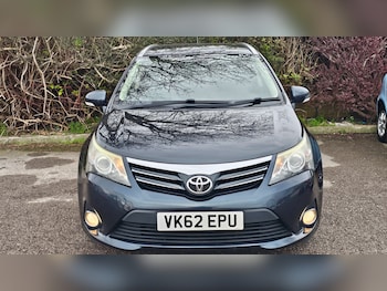 Used Toyota Avensis 2012 for sale - 78022903: Photo