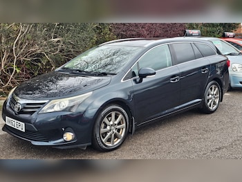 Used Toyota Avensis 2012 for sale - 78022903: Photo