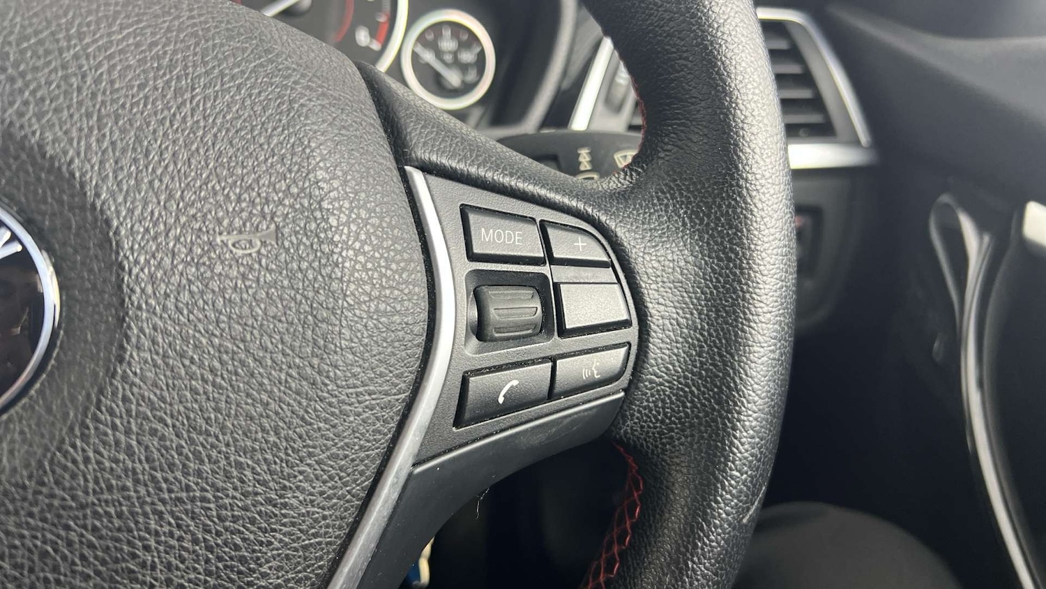 Used BMW 3 Series 2016 for sale - 77996332: Photo 16