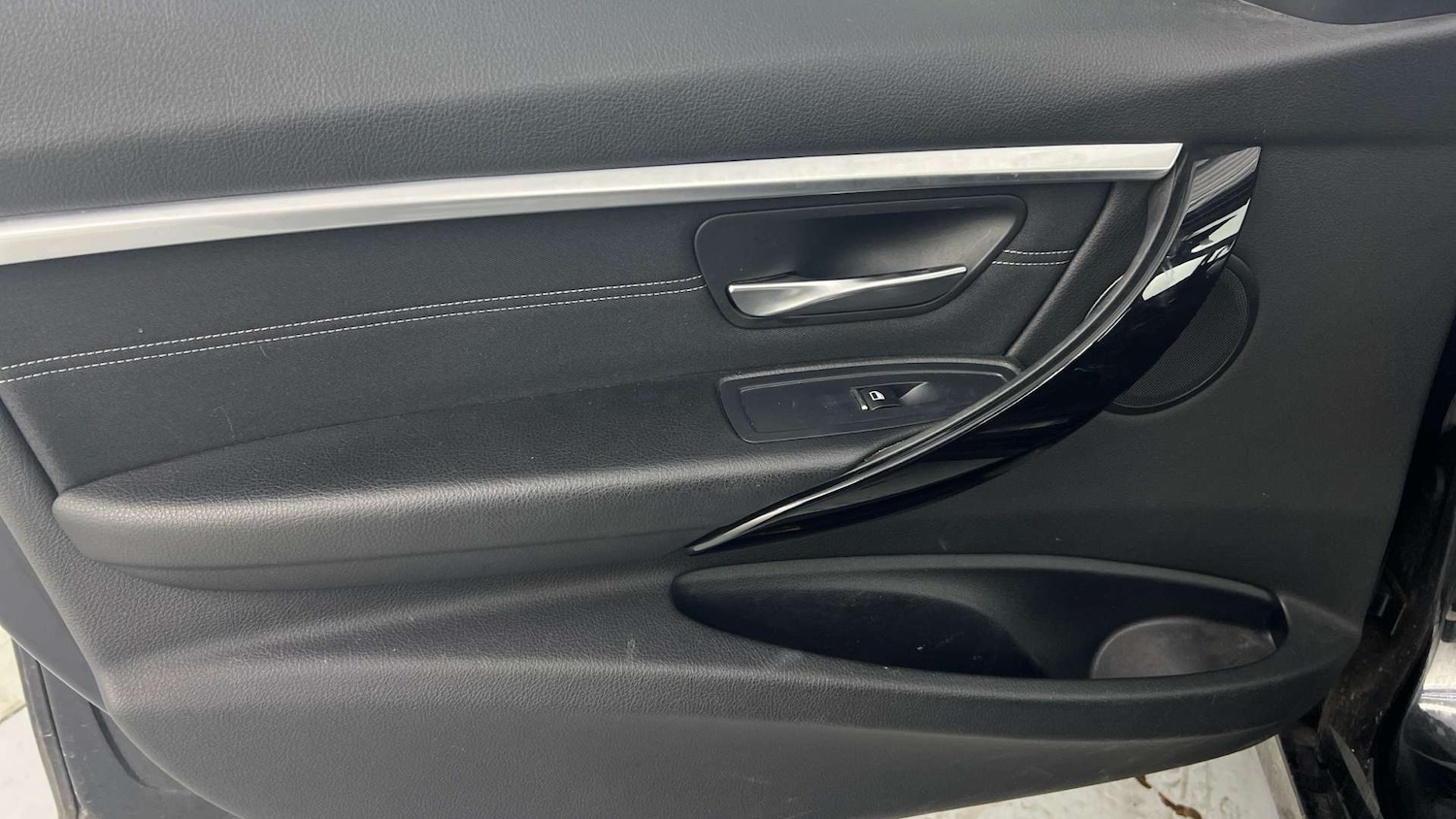 Used BMW 3 Series 2016 for sale - 77996332: Photo 28