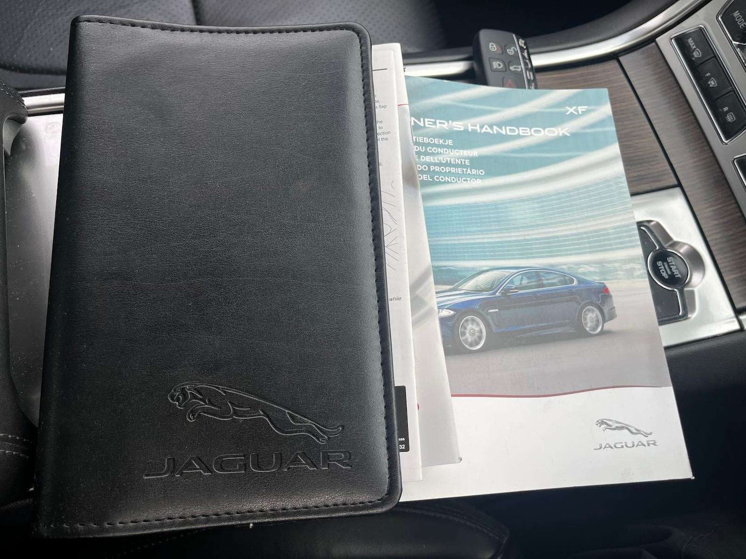 Used Jaguar XF 2013 for sale - 76547620: Photo 6