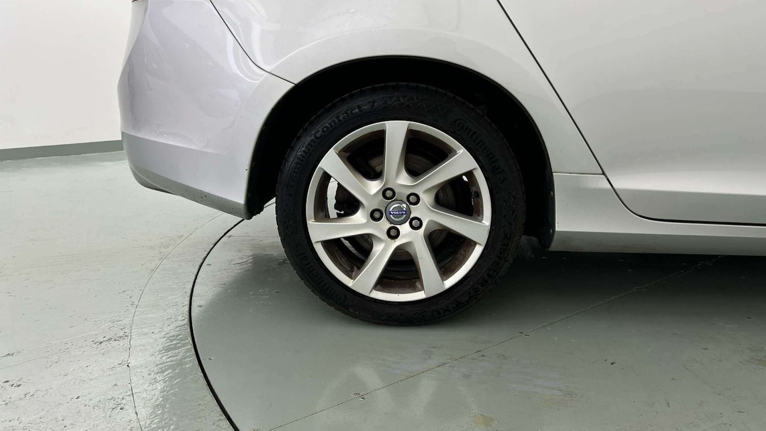 Used Volvo V60 2013 for sale - 76237370: Photo 19