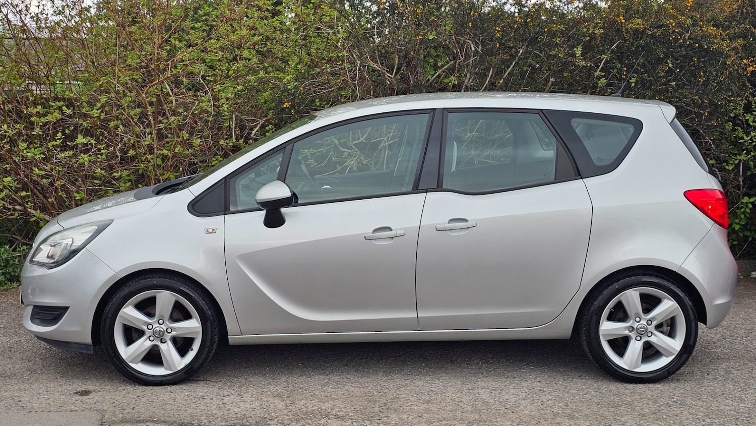 Used Vauxhall Meriva 2015 for sale - 78140056: Photo 3