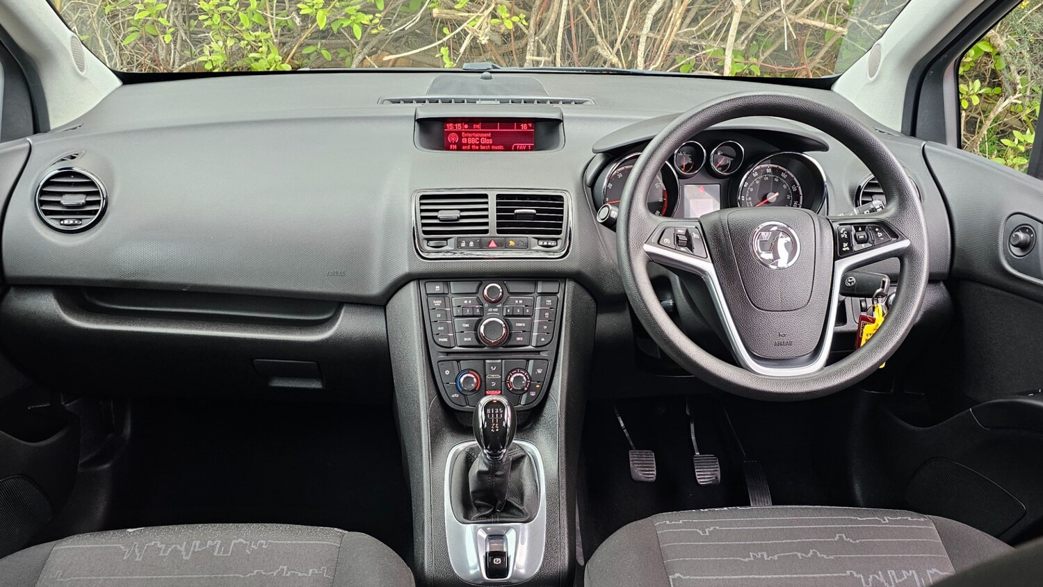 Used Vauxhall Meriva 2015 for sale - 78140056: Photo 6