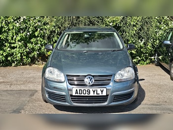 Used Volkswagen Golf 2009 for sale - 79541880: Photo