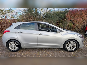 2012 (12) - 1.6 CRDi [128] Blue Drive Style 5dr