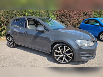 2013 (13) - 1.6 TDI 105 SE 5dr