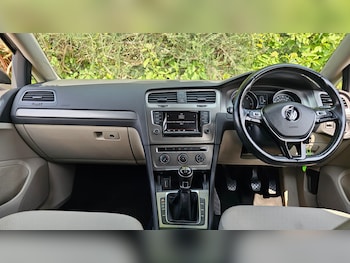Used Volkswagen Golf 2013 for sale - 75849750: Photo