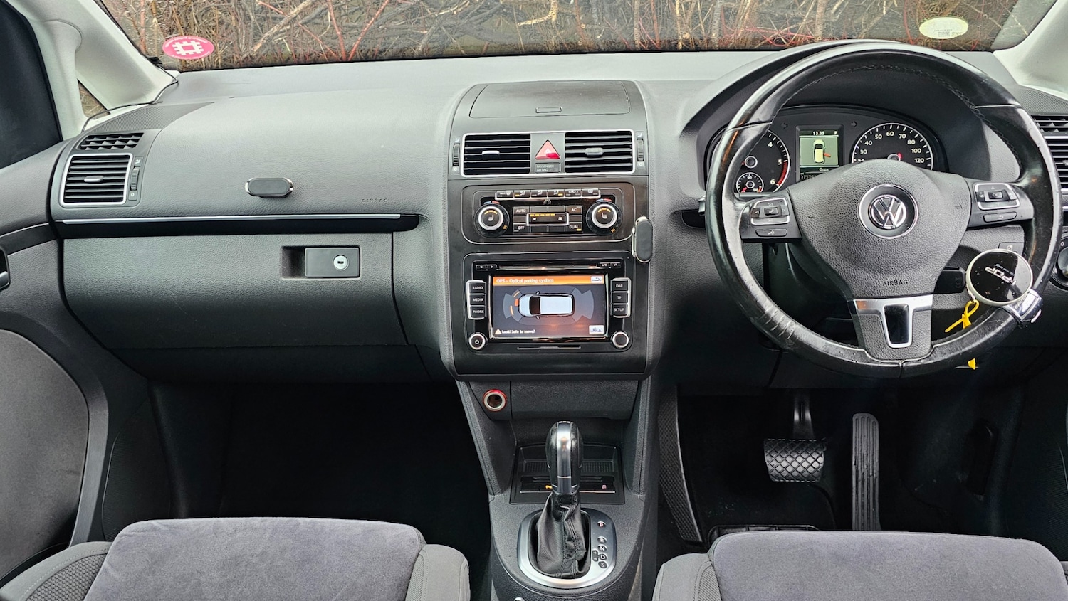 Used Volkswagen Touran 2012 for sale - 76951462: Photo 24