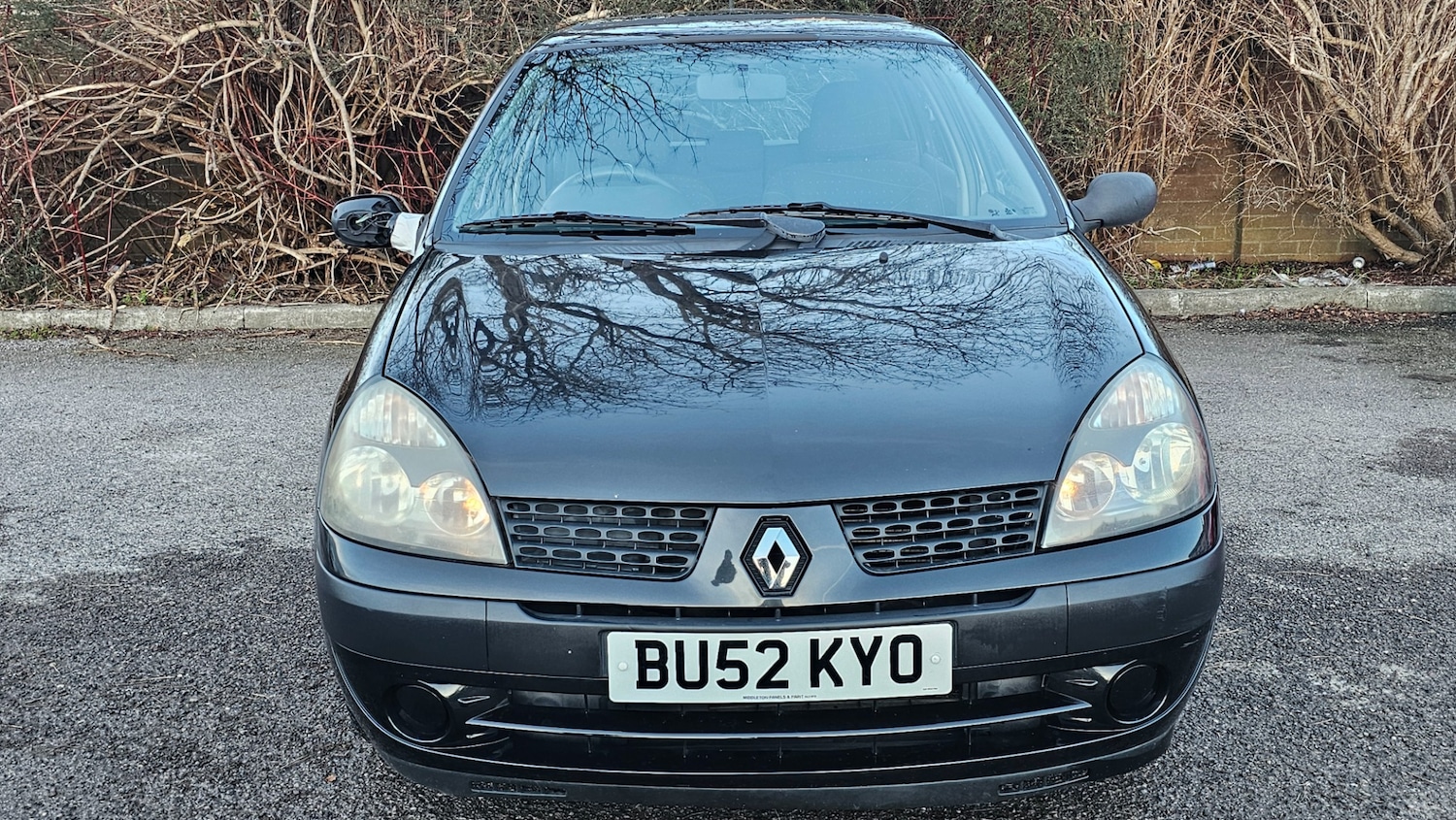 Used Renault Clio 2002 for sale - 77277551: Photo 2
