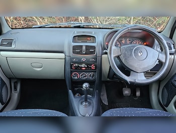 Used Renault Clio 2002 for sale - 77277551: Photo