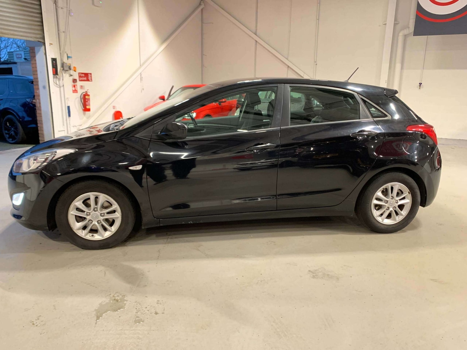 Used Hyundai i30 2014 for sale - 77508253: Photo 8