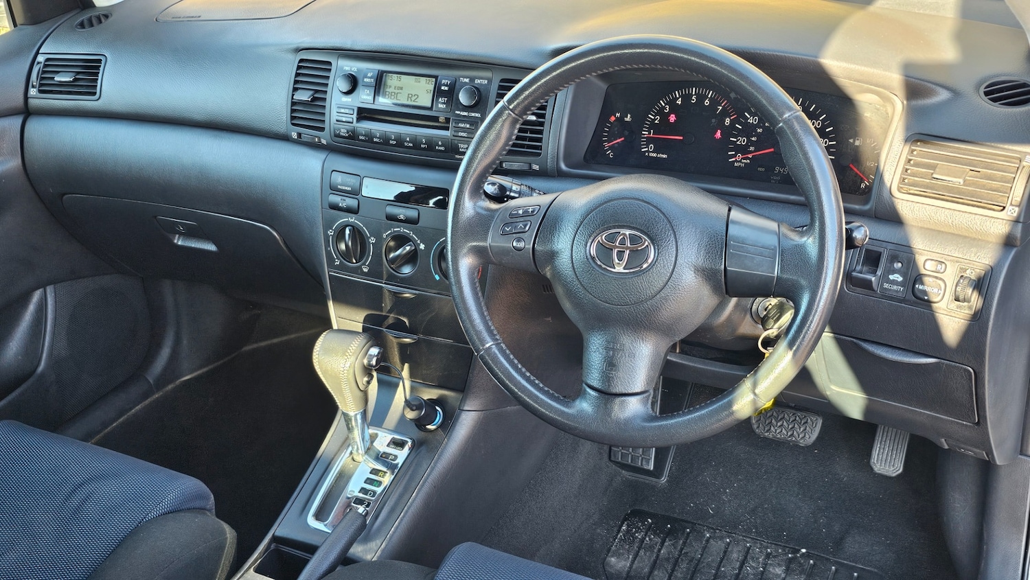 Used Toyota Corolla 2004 for sale - 77508639: Photo 6