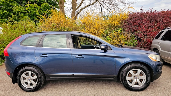 Used Volvo XC60 2009 for sale - 74407181: Photo 1
