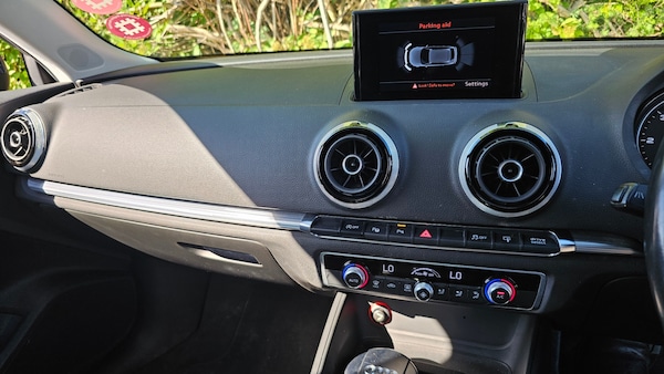 Used Audi A3 2014 for sale - 74753799: Photo 8