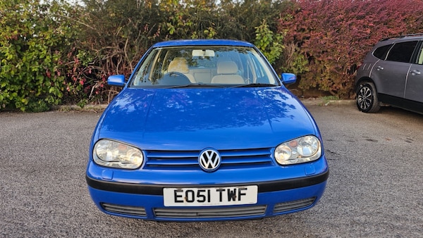Used Volkswagen Golf 2001 for sale - 76157438: Photo 2