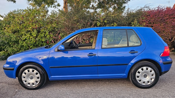 Used Volkswagen Golf 2001 for sale - 76157438: Photo 7