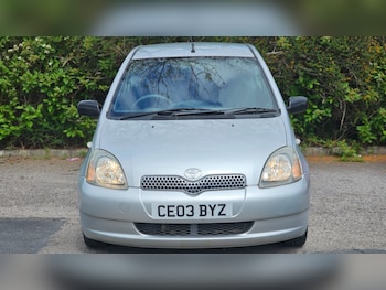 Used Toyota Yaris 2003 for sale - 78550212: Photo
