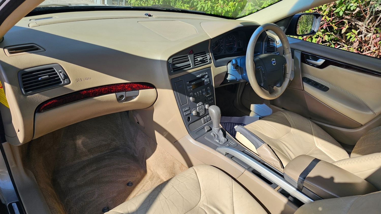 Used Volvo XC70 2002 for sale - 76082889: Photo 11