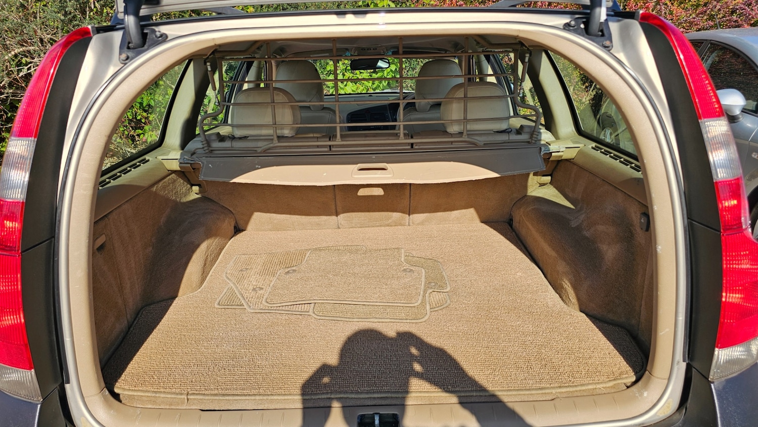 Used Volvo XC70 2002 for sale - 76082889: Photo 19