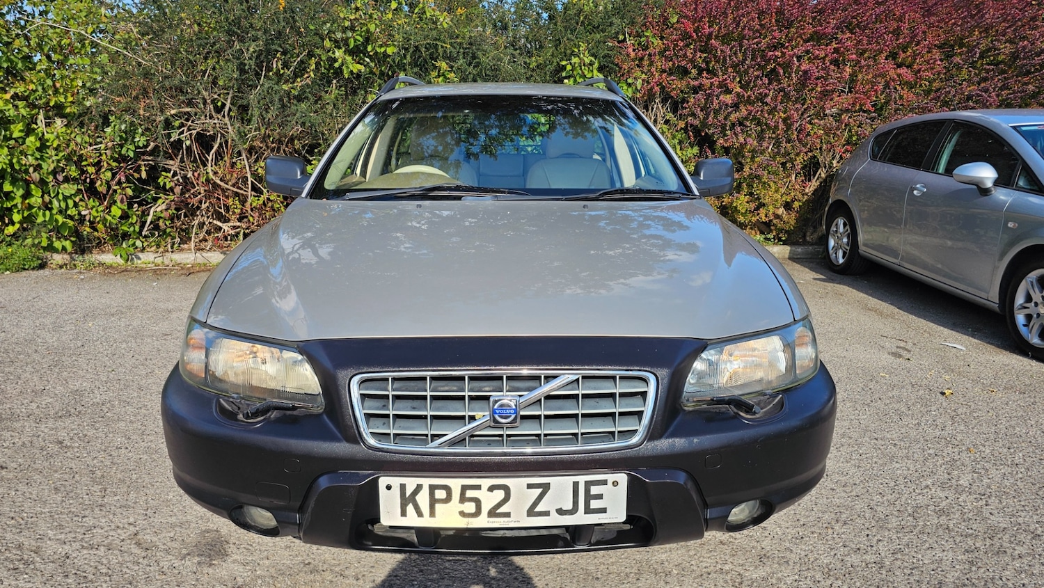 Used Volvo XC70 2002 for sale - 76082889: Photo 2
