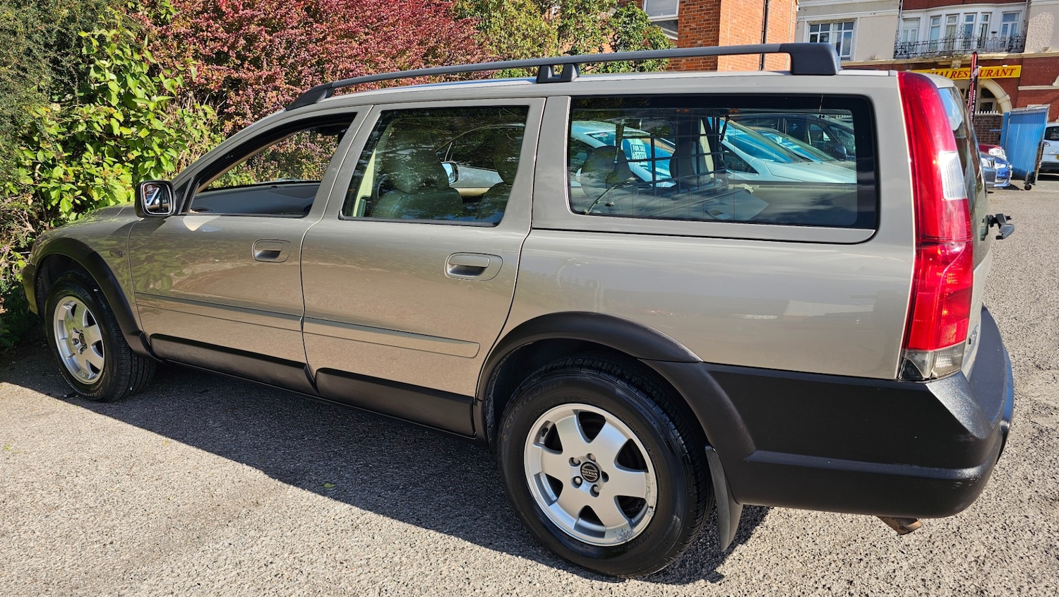 Used Volvo XC70 2002 for sale - 76082889: Photo 9