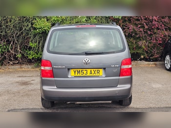 Used Volkswagen Touran 2003 for sale - 79574987: Photo