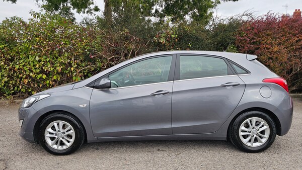 Used Hyundai i30 2015 for sale - 76157470: Photo 1
