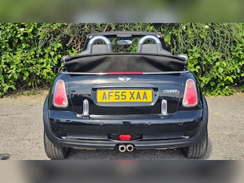 Used MINI Convertible 2005 for sale - 79193591: Photo