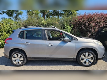 Used Peugeot 2008 2013 for sale - 75767341: Photo
