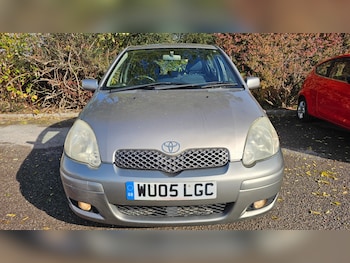 Used Toyota Yaris 2005 for sale - 76358279: Photo