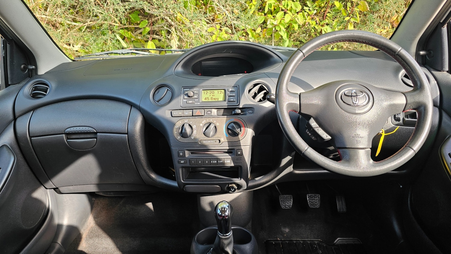 Used Toyota Yaris 2005 for sale - 76358279: Photo 7