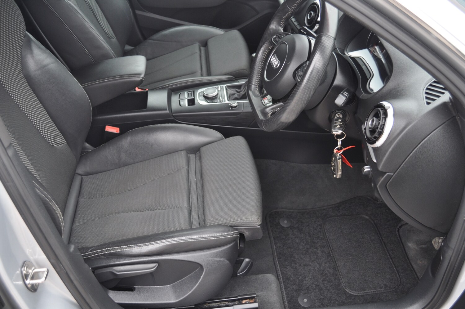 Used Audi A3 2013 for sale - 77934420: Photo 9